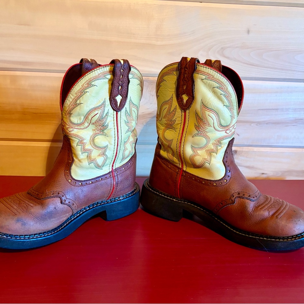 Justin Gypsy L9906 Gemma Brown Yellow Western Cowgirl Boots Women's Sz 6B